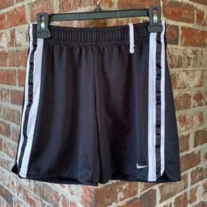 Nike youth large (age 12) black shorts
